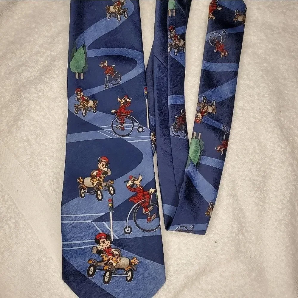 4 Disney Mickey Unlimited Mickey Mouse ties